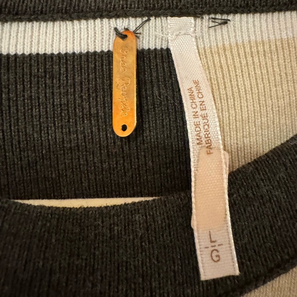 Free People Large oversized striped sweater - Picture 2 of 2